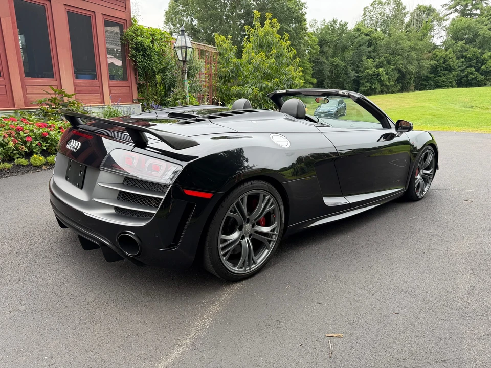 2012 Audi 42 R8 - Image 14 of 31