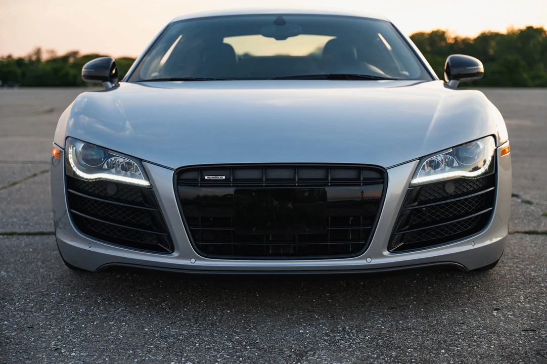 2012 Audi 42 R8 - Image 7 of 31