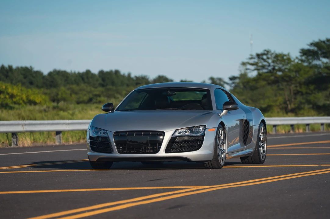 2012 Audi 42 R8 - Image 17 of 31