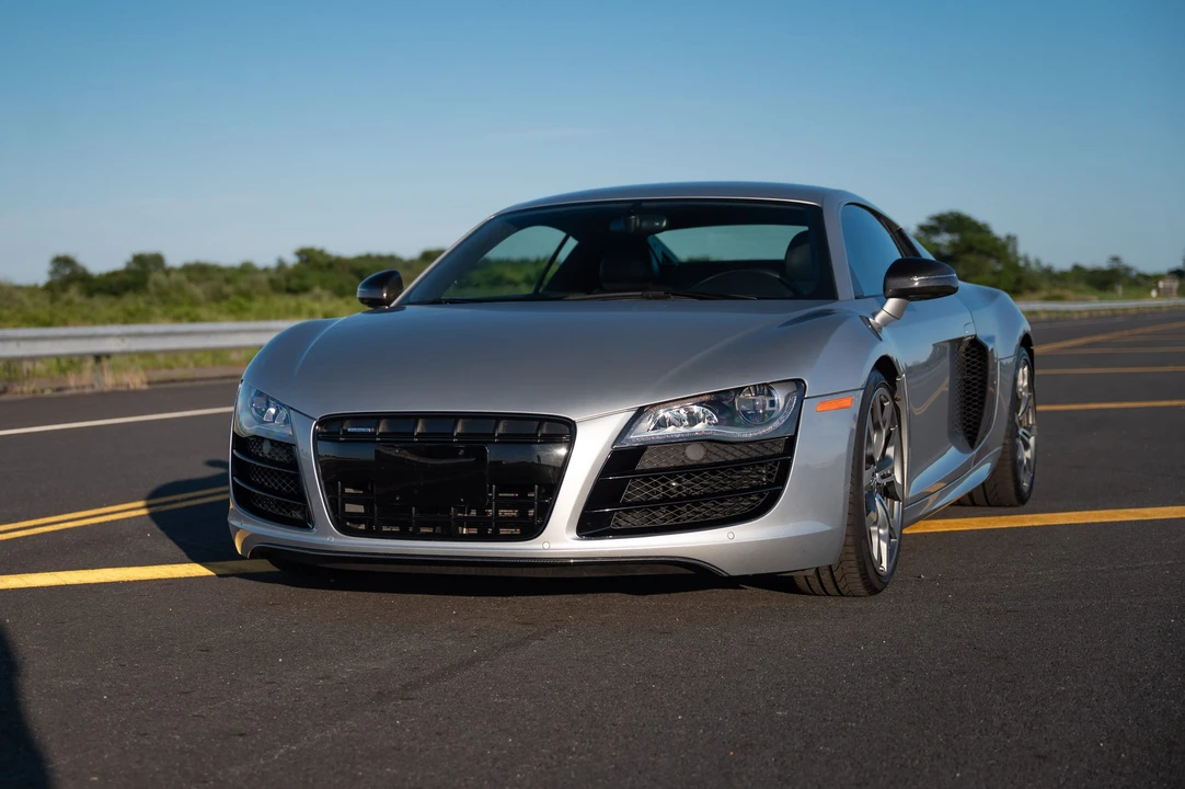 2012 Audi 42 R8 - Image 14 of 31