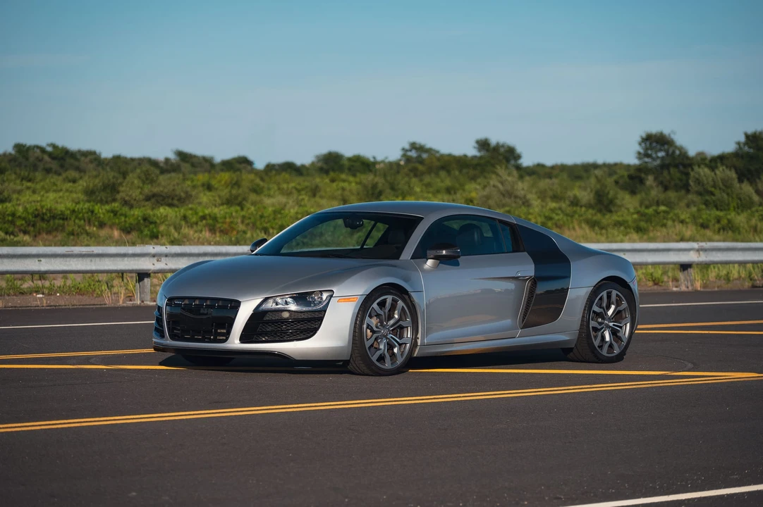 2012 Audi 42 R8 - Image 20 of 31