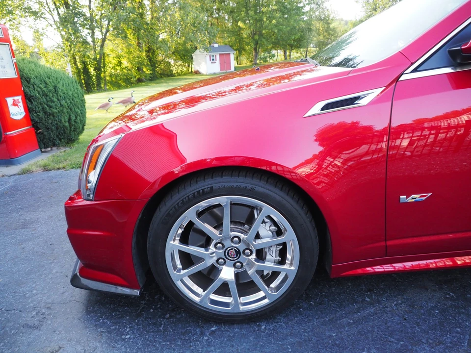 2012 Cadillac CTS-V 2nd Gen - Image 28 of 31