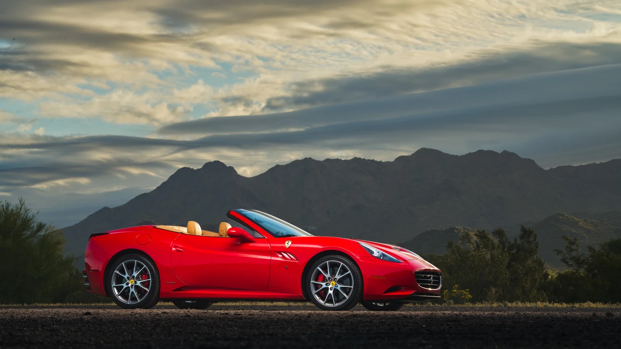 2012 Ferrari California - Image 16 of 31