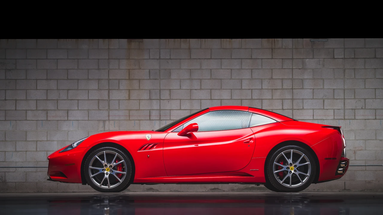 2012 Ferrari California - Image 23 of 31