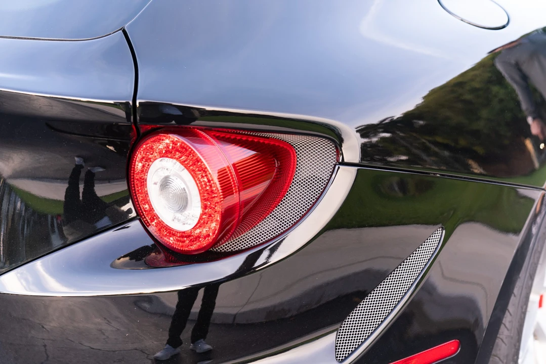 2012 Ferrari FF - Image 29 of 31