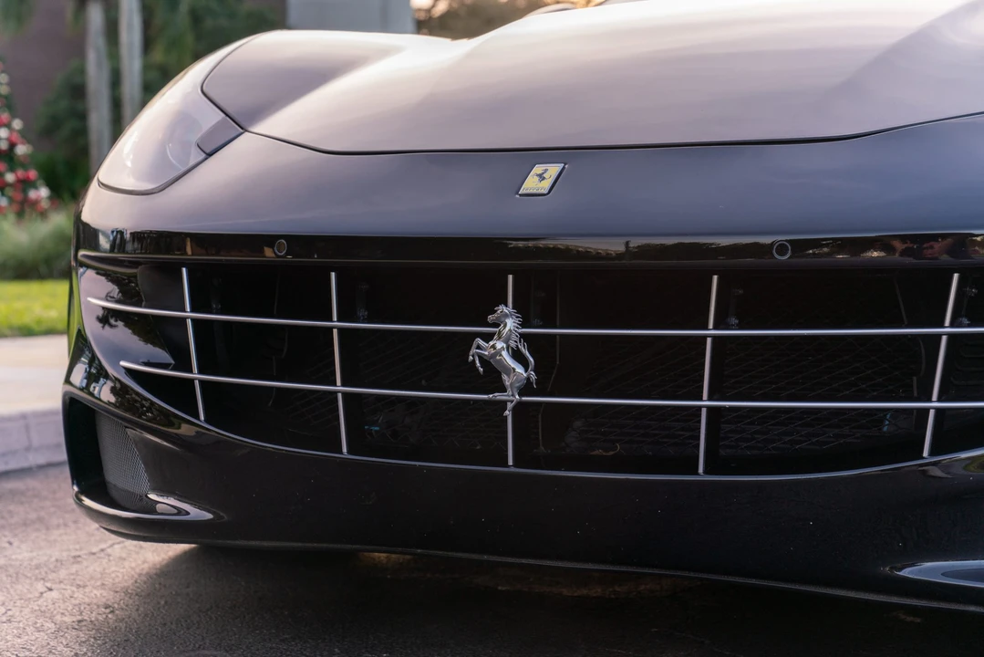 2012 Ferrari FF - Image 16 of 31