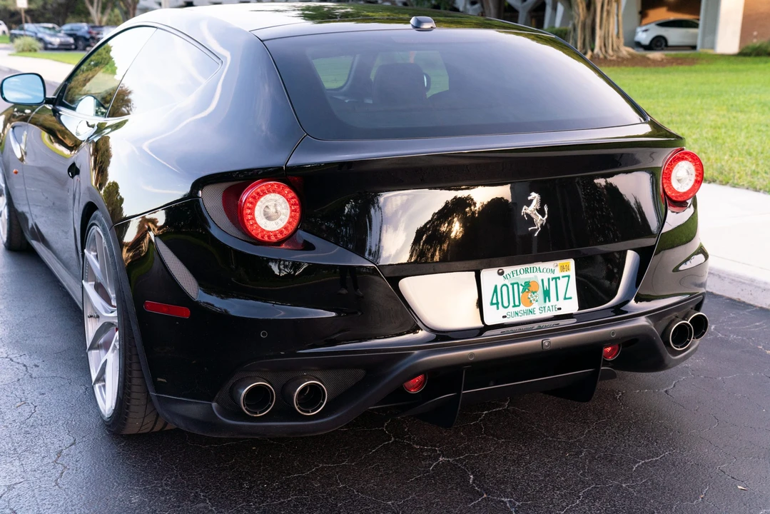 2012 Ferrari FF - Image 14 of 31