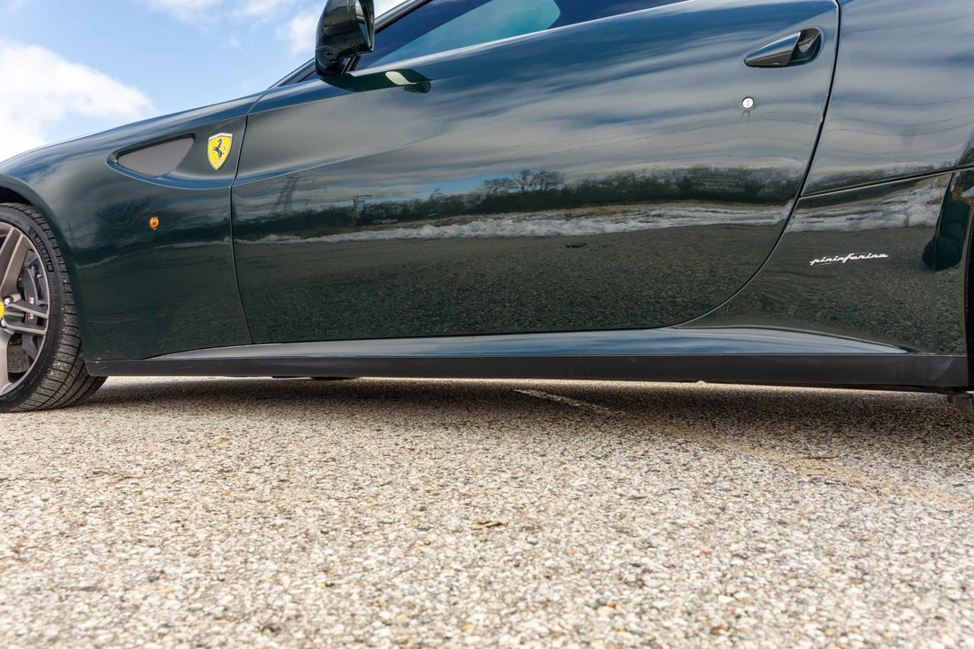 2012 Ferrari FF - Image 25 of 31