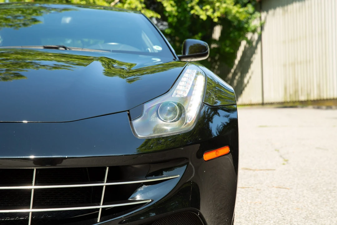 2012 Ferrari FF - Image 14 of 31