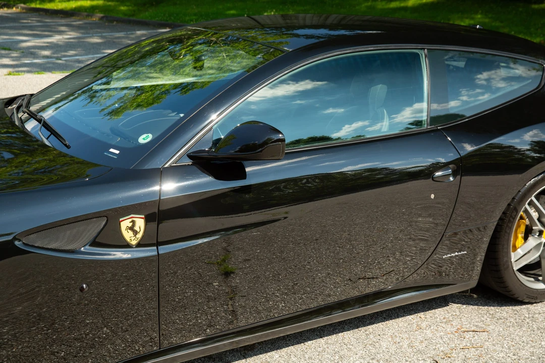 2012 Ferrari FF - Image 24 of 31