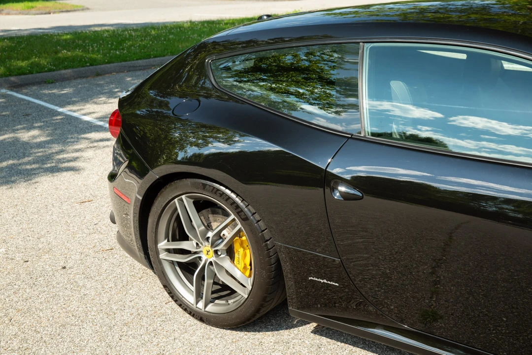 2012 Ferrari FF - Image 26 of 31