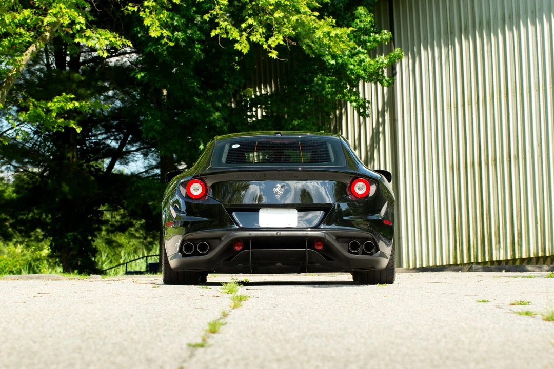 2012 Ferrari FF - Image 10 of 31