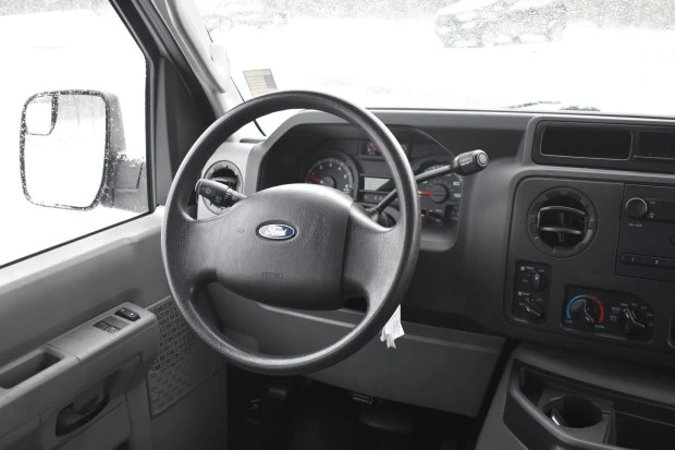 2012 Ford Econoline Van - Image 6 of 8