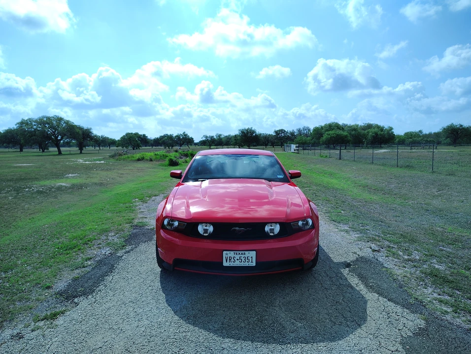 2012 Ford S197 Mustang GT - Image 2 of 31