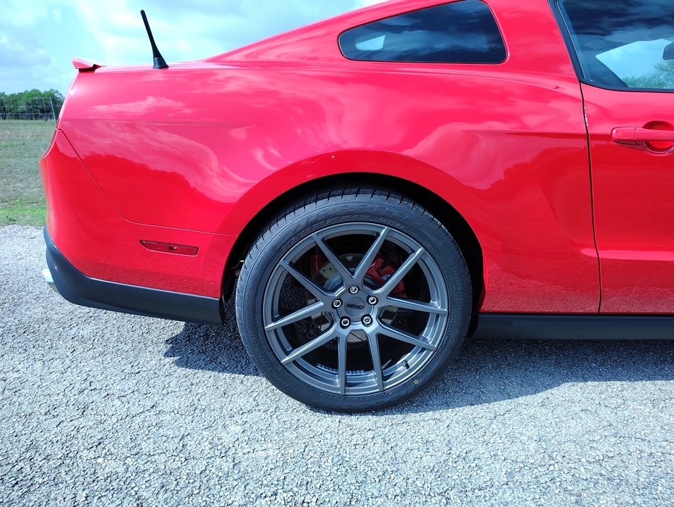 2012 Ford S197 Mustang GT - Image 11 of 31