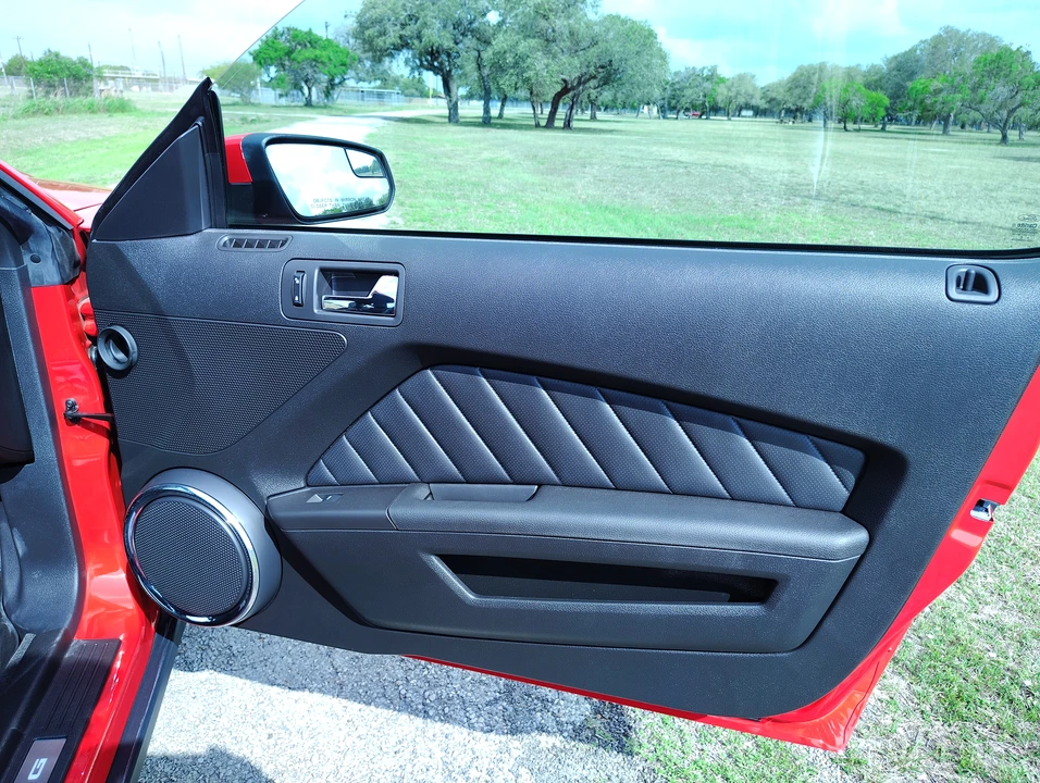 2012 Ford S197 Mustang GT - Image 28 of 31