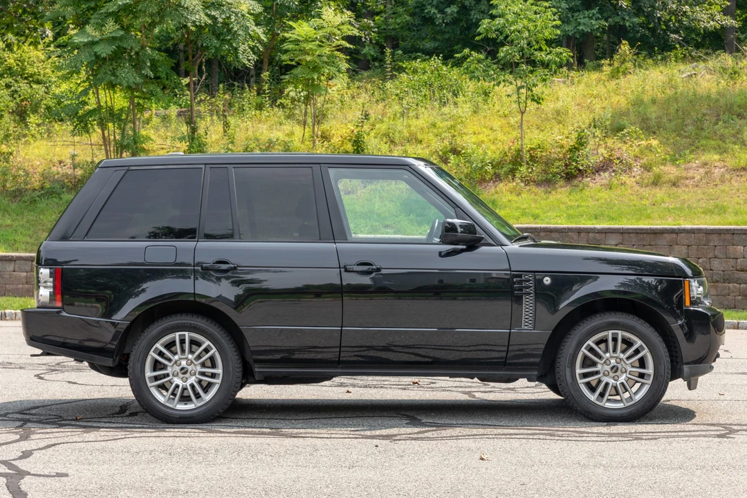2012 Land Rover Range Rover L322 - Image 3 of 31