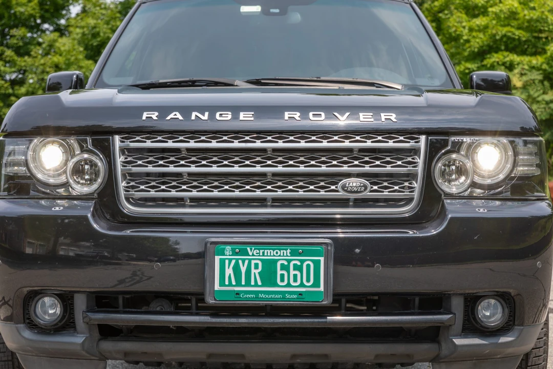 2012 Land Rover Range Rover L322 - Image 9 of 31
