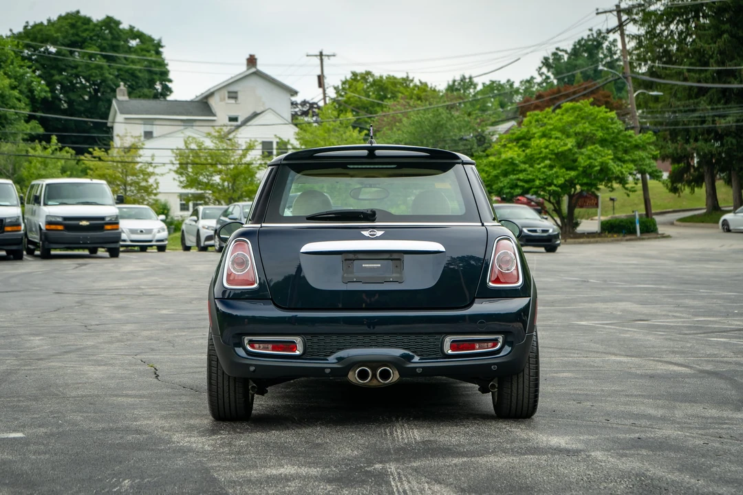 2012 Mini Coupe & Roadster - Image 14 of 31