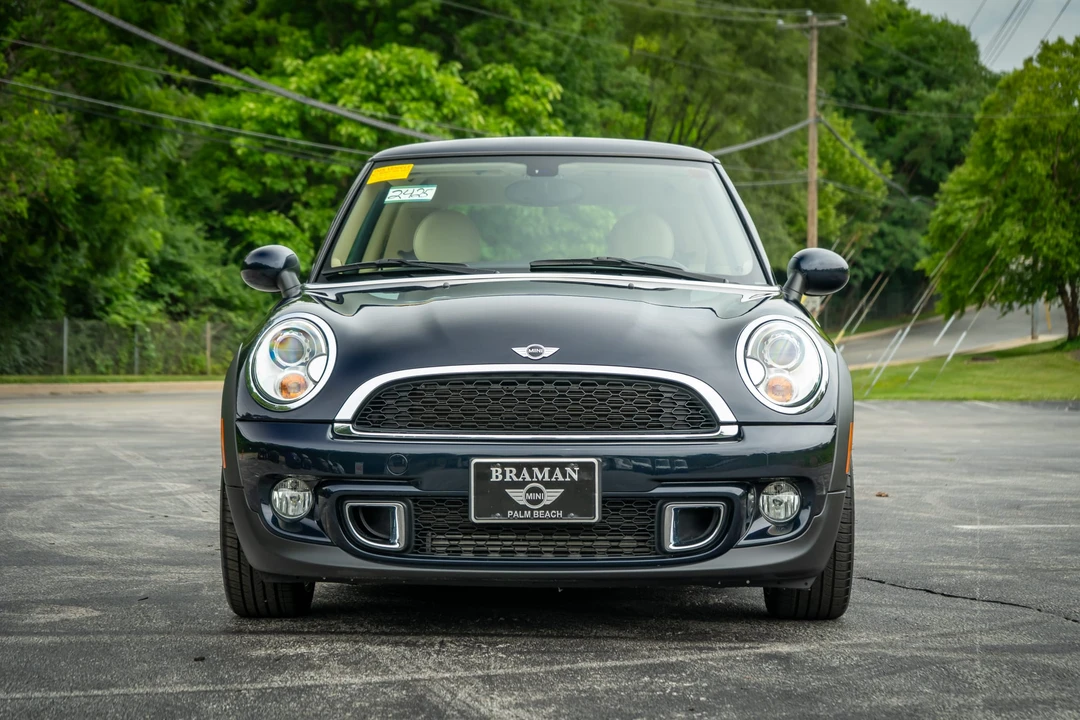 2012 Mini Coupe & Roadster - Image 7 of 31