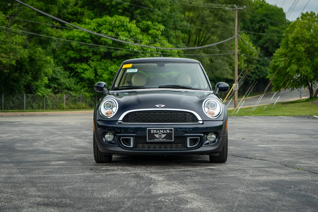 2012 Mini Coupe & Roadster - Image 4 of 31