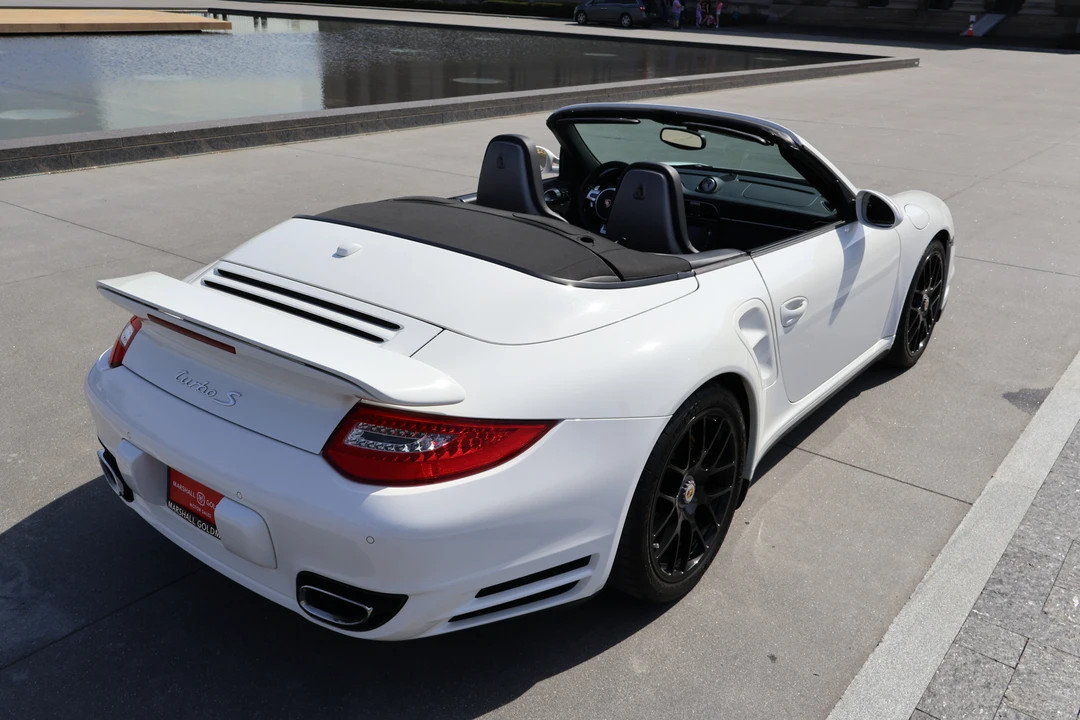 2012 Porsche 997 Turbo S - Image 16 of 31