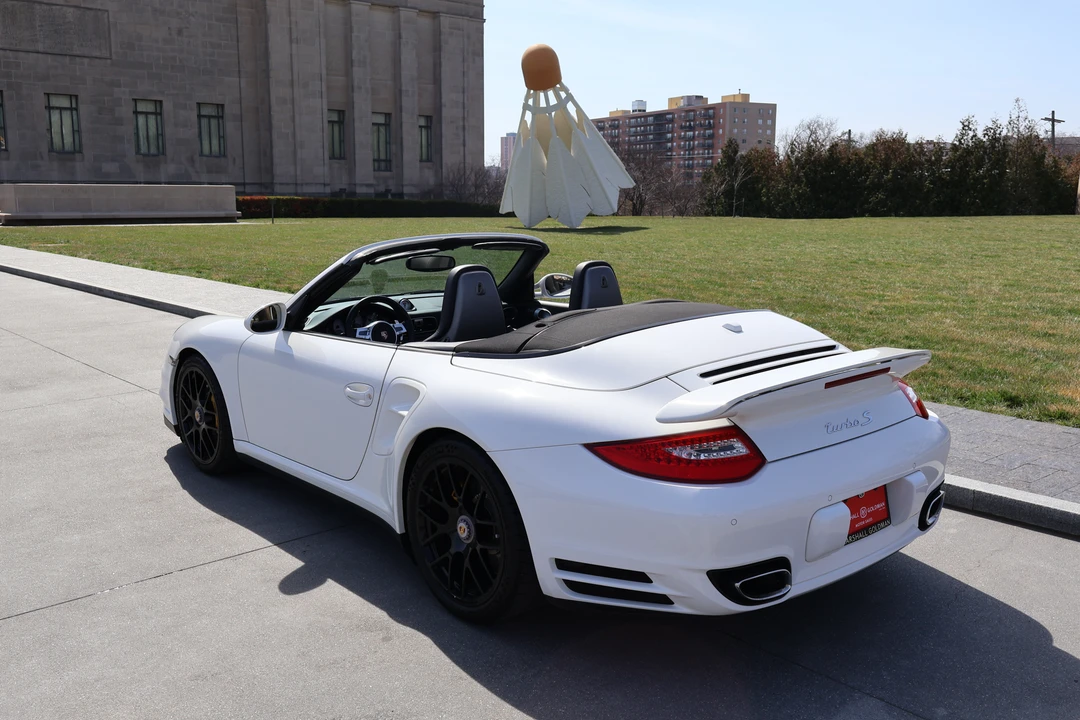 2012 Porsche 997 Turbo S - Image 20 of 31