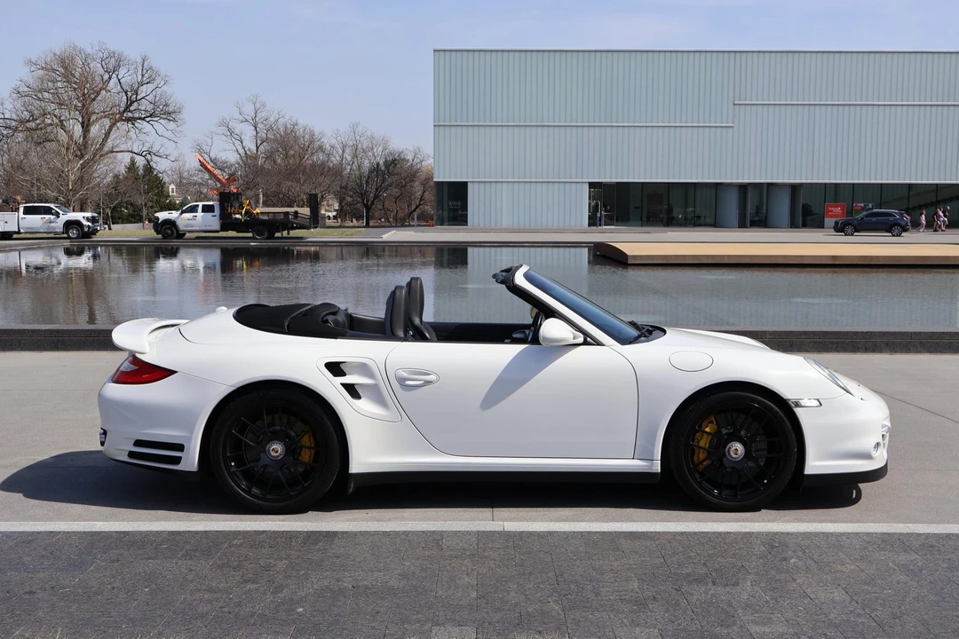 2012 Porsche 997 Turbo S - Image 12 of 31