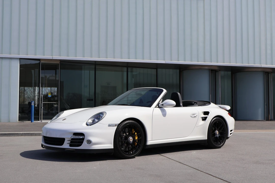 2012 Porsche 997 Turbo S - Image 6 of 31