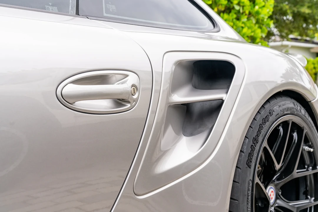 2012 Porsche 997 Turbo S - Image 27 of 31