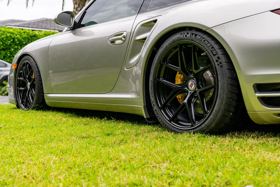 2012 Porsche 997 Turbo S - Image 26 of 31
