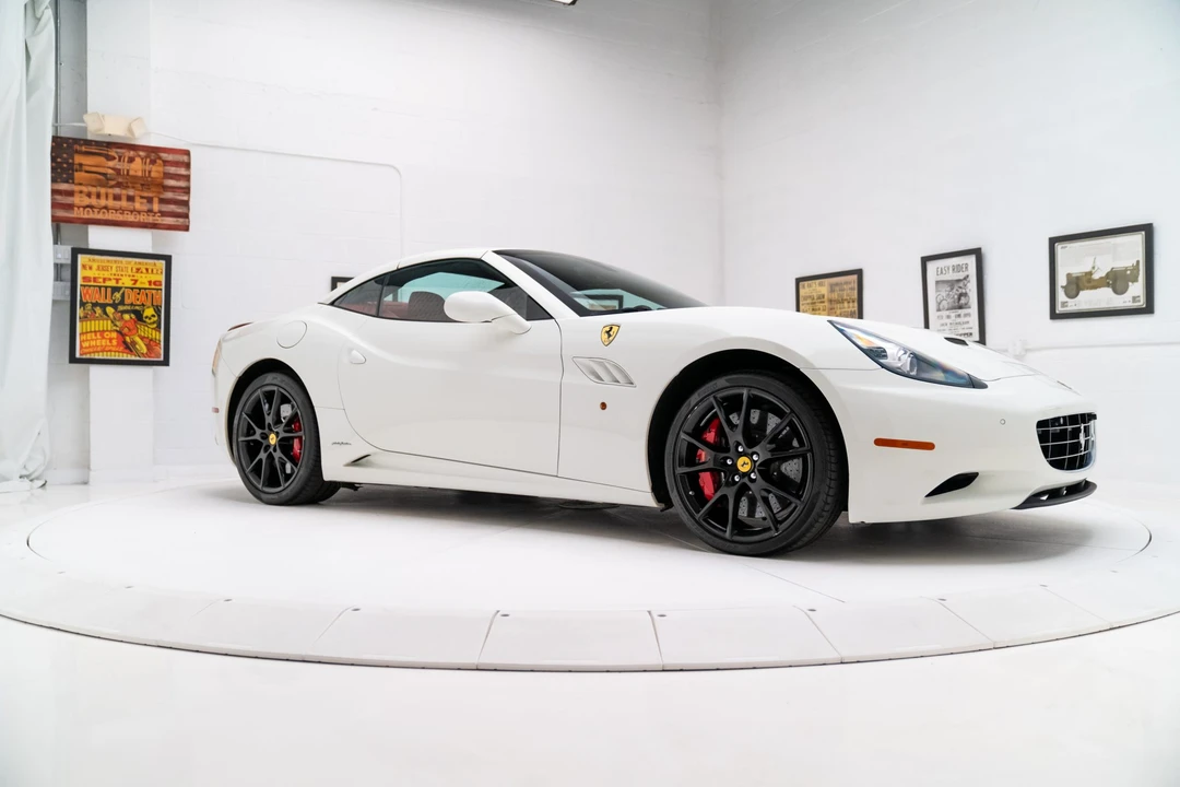 2013 Ferrari California - Image 27 of 31