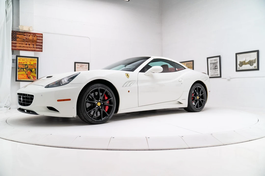 2013 Ferrari California - Image 22 of 31