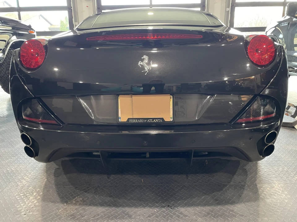2013 Ferrari California - Image 16 of 31
