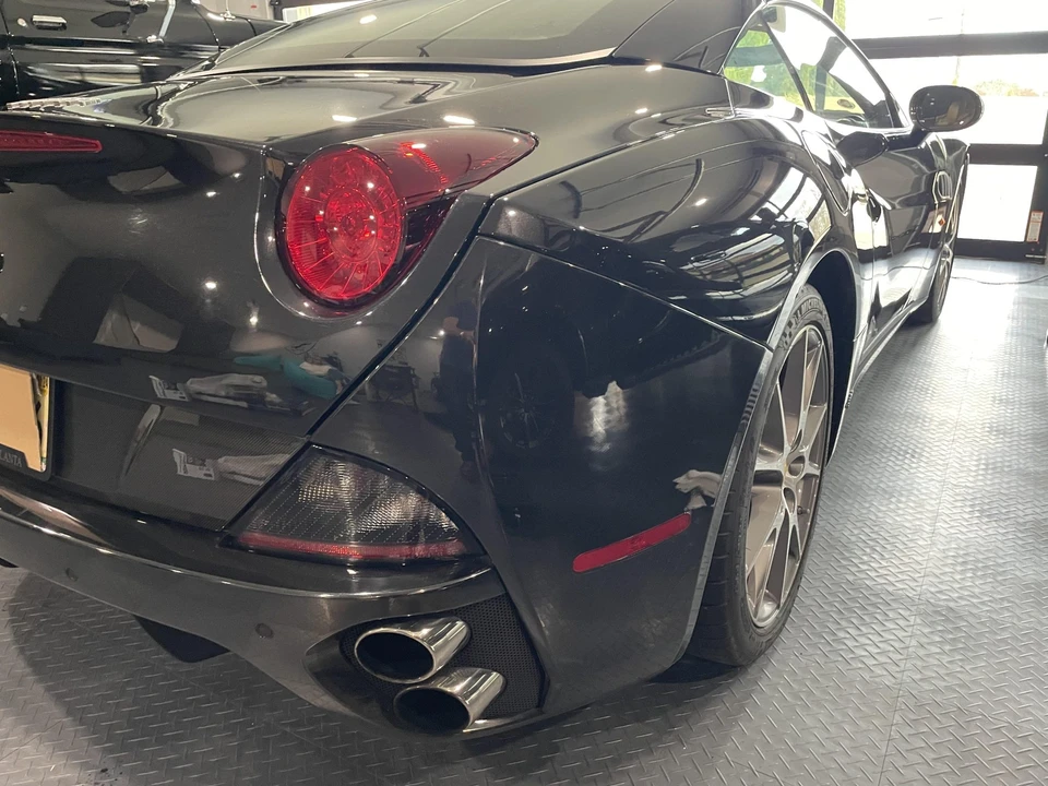 2013 Ferrari California - Image 28 of 31