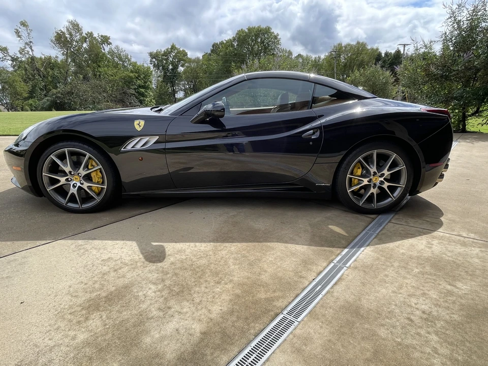 2013 Ferrari California - Image 18 of 31