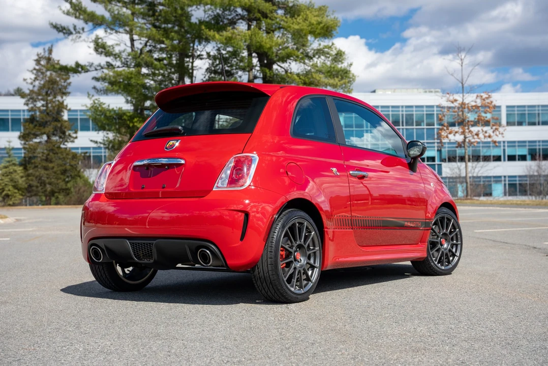2013 Fiat Abarth 500 - Image 14 of 31