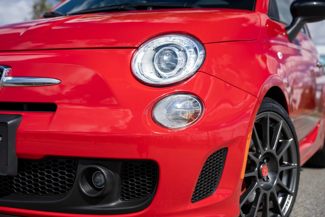 2013 Fiat Abarth 500 - Image 27 of 31
