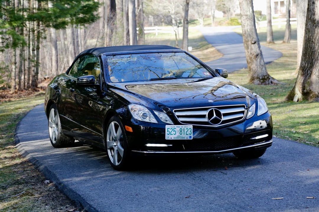 2013 Mercedes-Benz C207/A207 E-Class Coupe & Convertible - Image 2 of 31