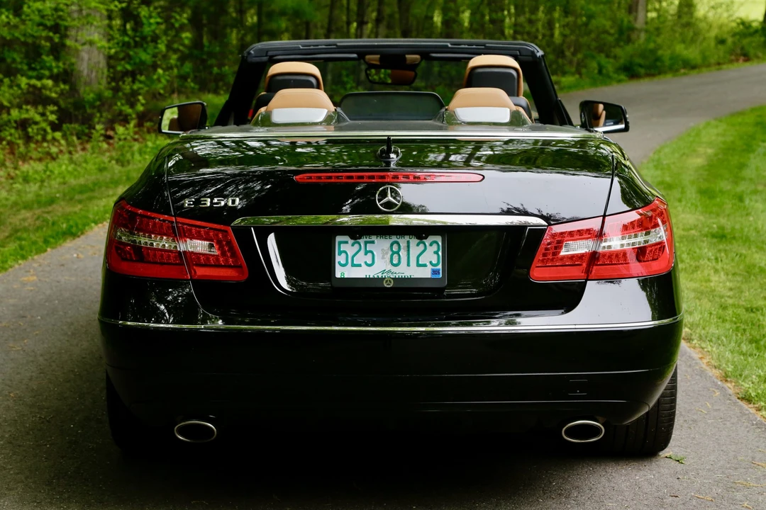 2013 Mercedes-Benz C207/A207 E-Class Coupe & Convertible - Image 16 of 31