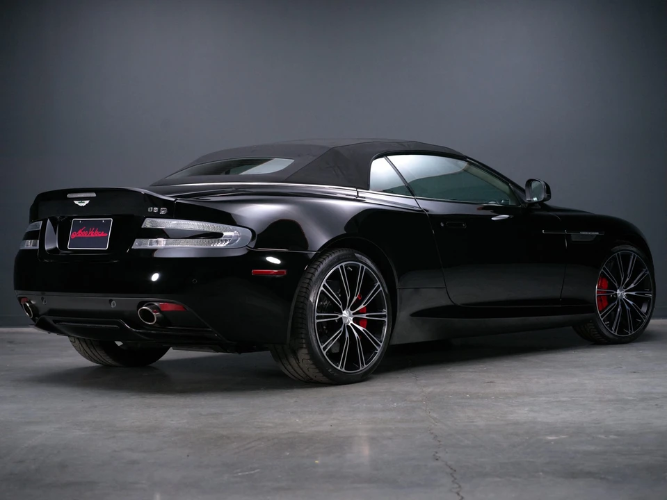 2014 Aston Martin DB9 - Image 27 of 31