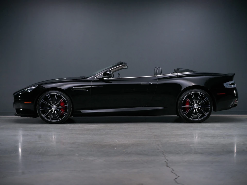 2014 Aston Martin DB9 - Image 17 of 31