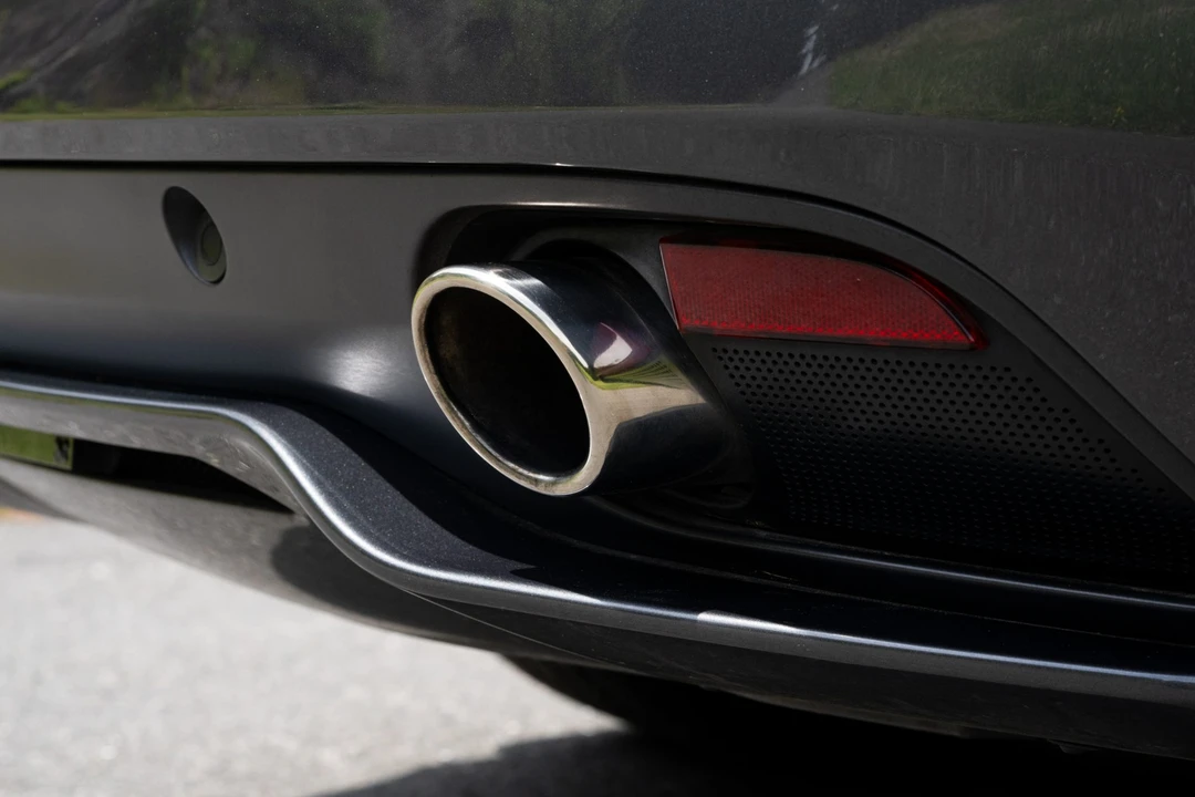 2014 Aston Martin DB9 - Image 30 of 31