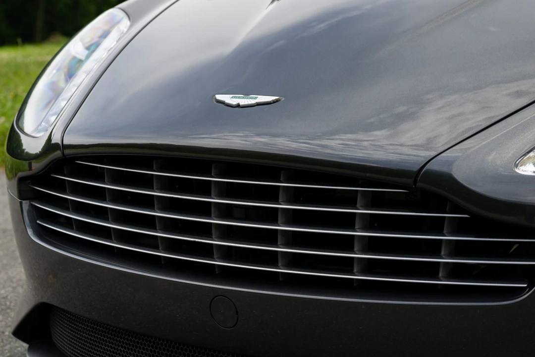 2014 Aston Martin DB9 - Image 25 of 31