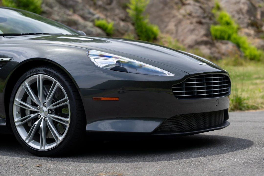2014 Aston Martin DB9 - Image 24 of 31