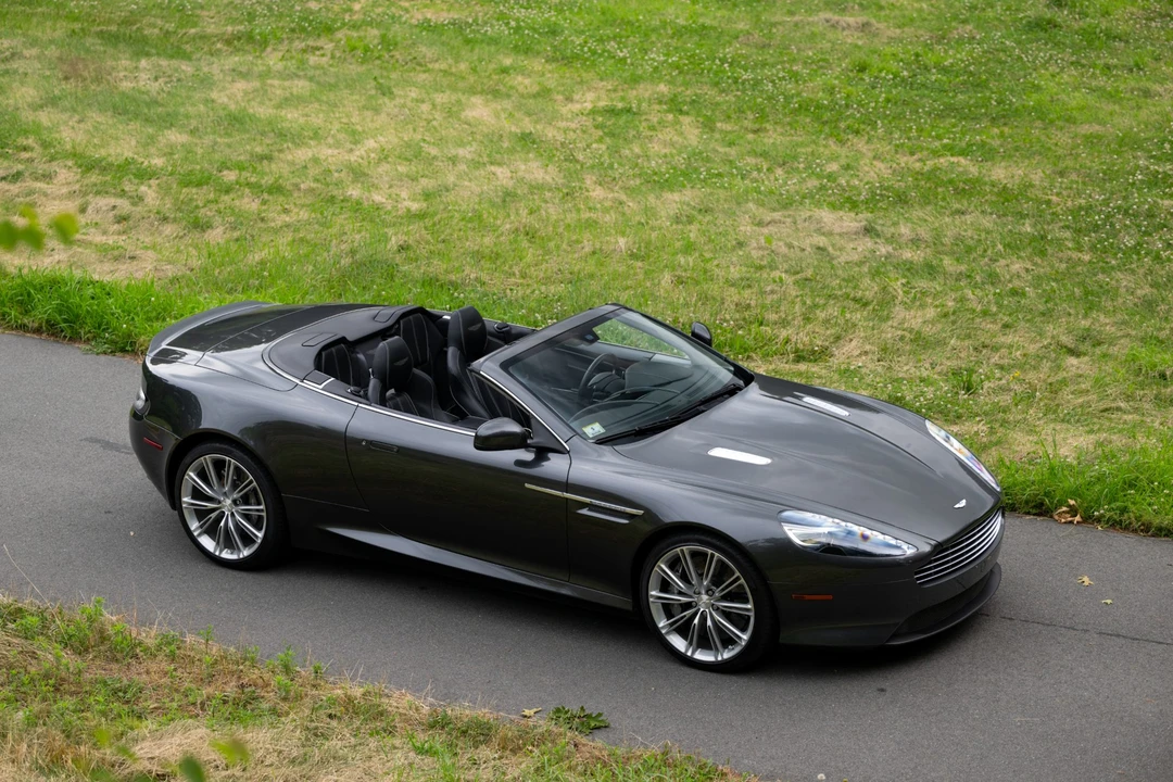 2014 Aston Martin DB9 - Image 17 of 31