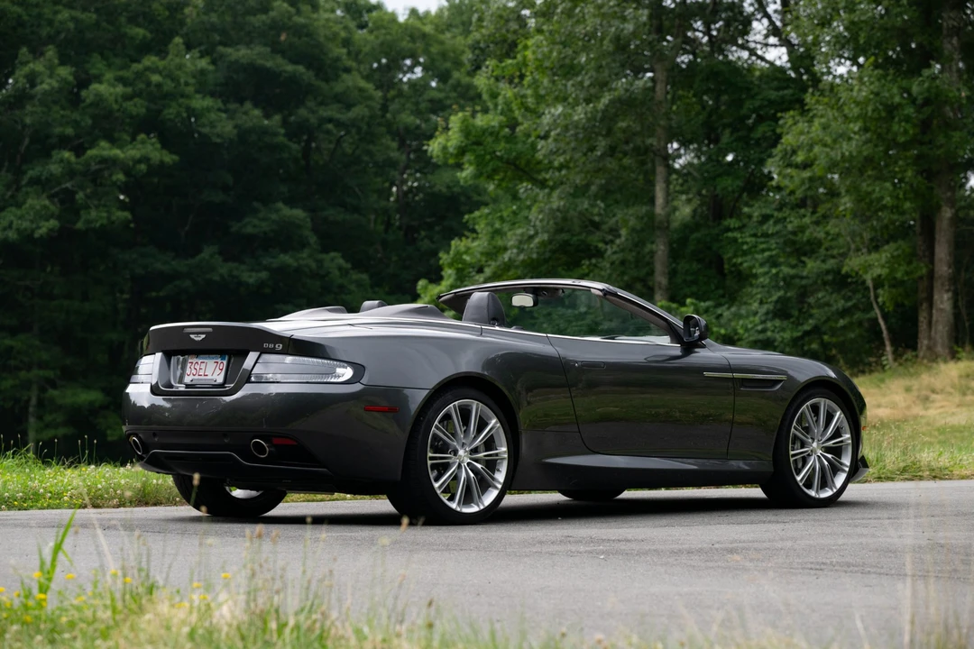 2014 Aston Martin DB9 - Image 12 of 31