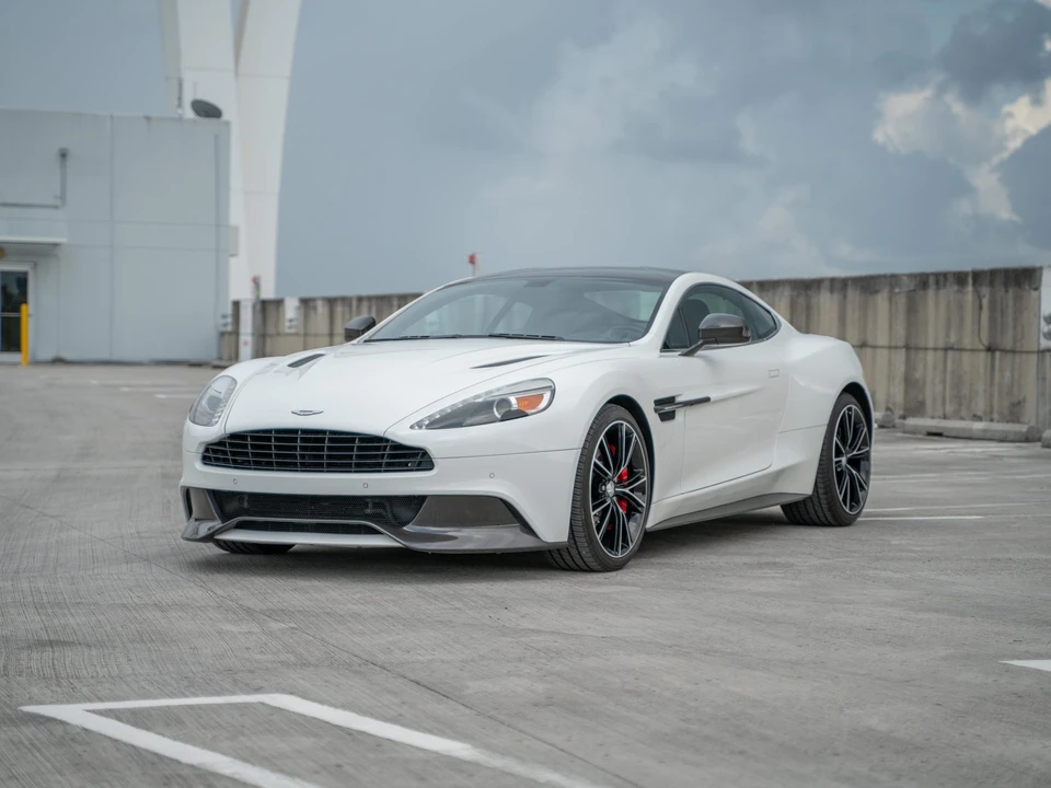 2014 Aston Martin Vanquish 2nd Gen - Image 4 of 31
