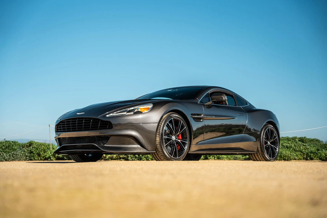 2014 Aston Martin Vanquish 2nd Gen - Image 12 of 31