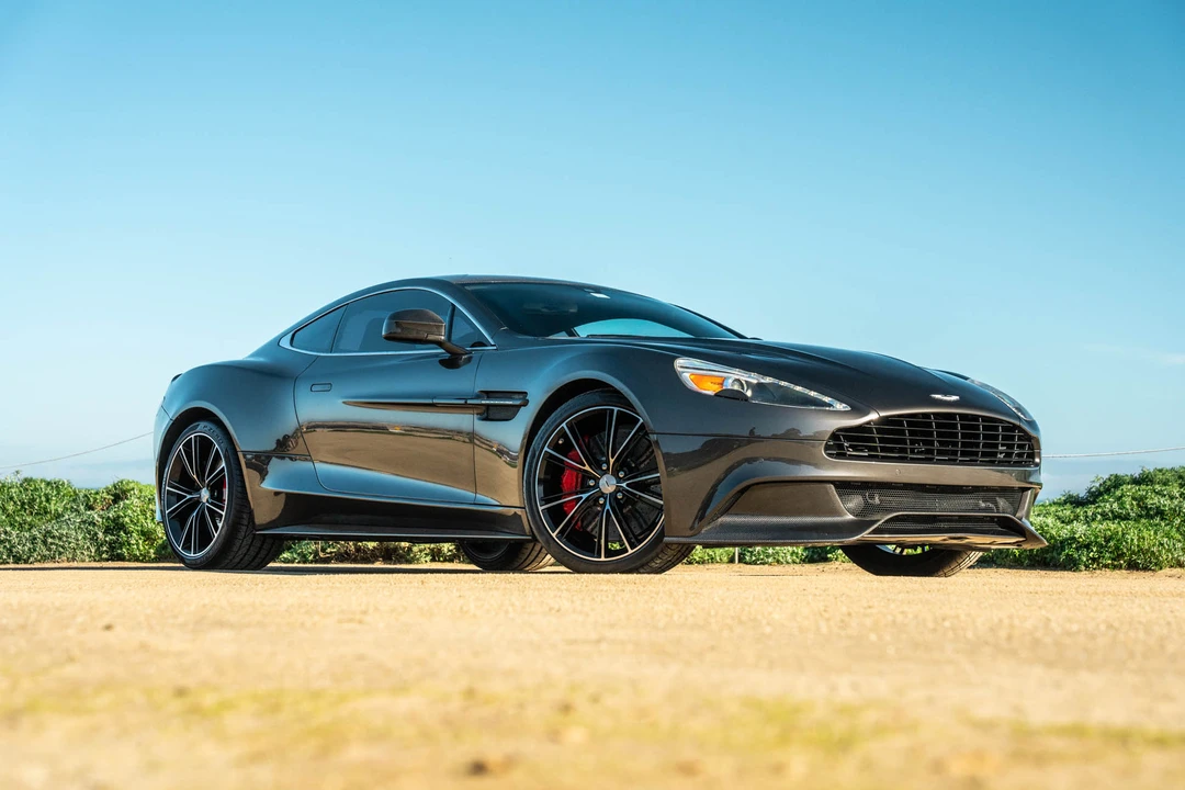 2014 Aston Martin Vanquish 2nd Gen - Image 27 of 31